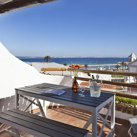 The Salty Lejlighedshotel Lagos