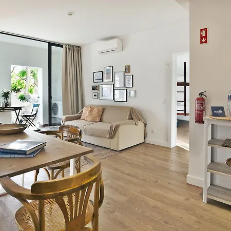 The Salty Apartmanhotel 4*